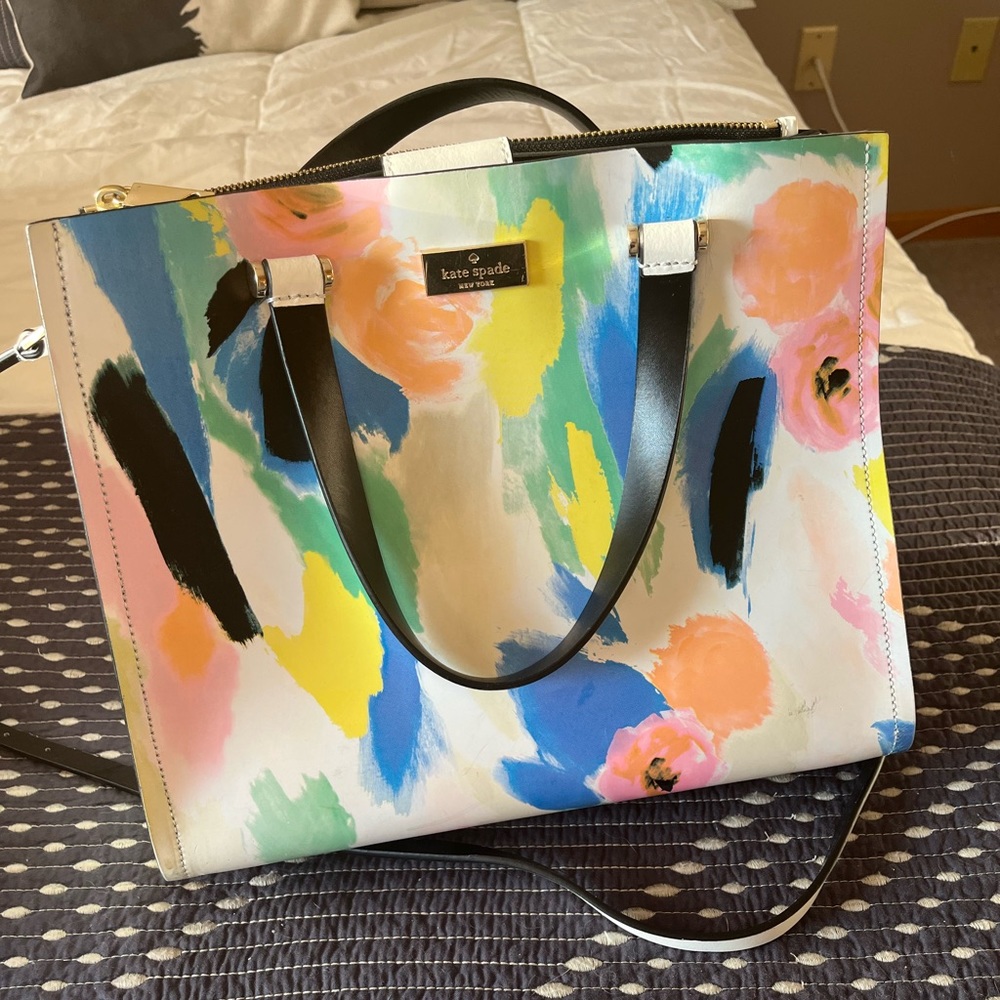 RARE kate spade ♠️ Handbag. Arbor hill printed. Like new!